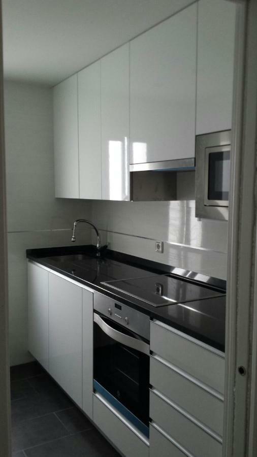 Apartamentos La Vaguada Suites Madrid Exteriör bild