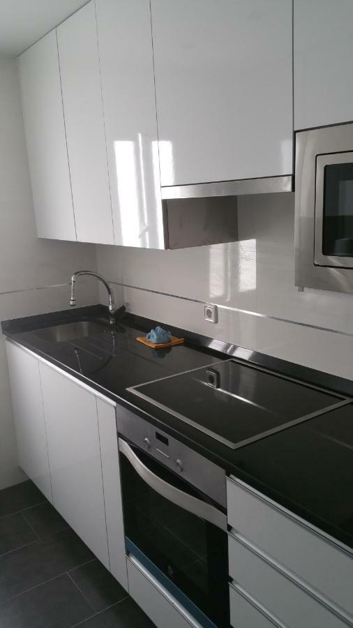 Apartamentos La Vaguada Suites Madrid Exteriör bild