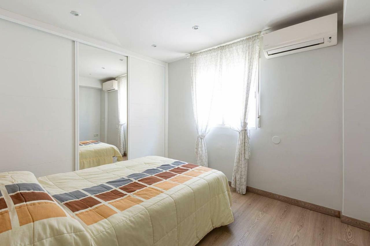 Apartamentos La Vaguada Suites Madrid Exteriör bild