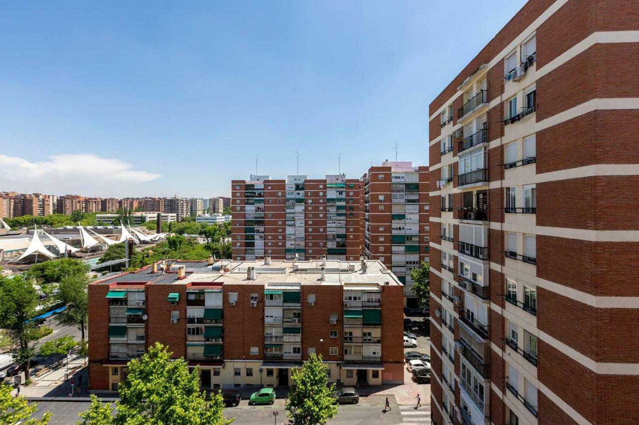 Apartamentos La Vaguada Suites Madrid Exteriör bild